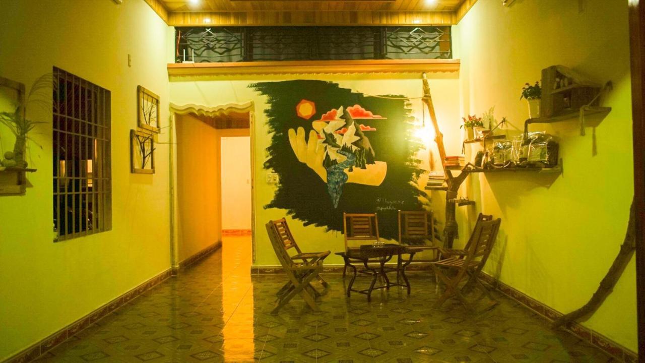 Big Mang Den Homestay Kon Von Kla Eksteriør bilde