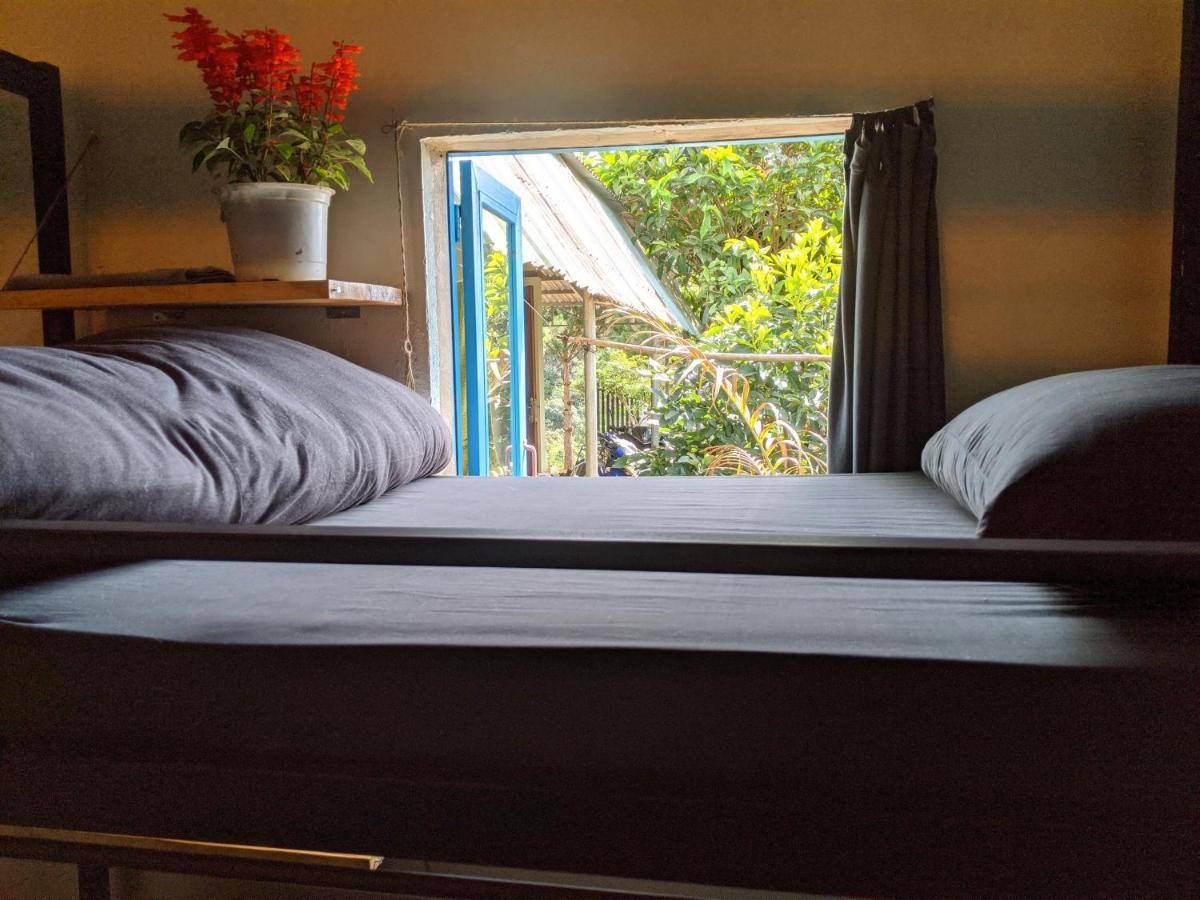 Big Mang Den Homestay Kon Von Kla Eksteriør bilde